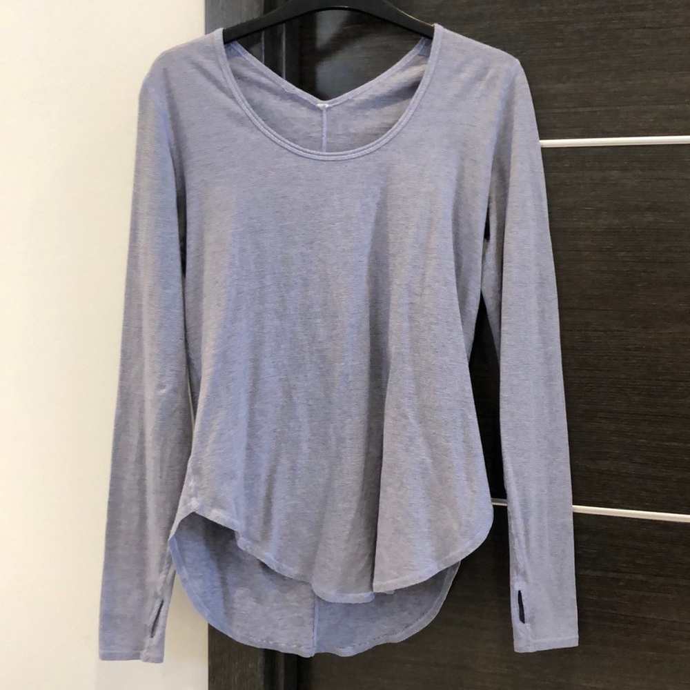 Lulu lemon long sleeve - navy blue striped